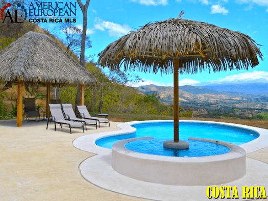 Atenas has great locations and awesome mountain views