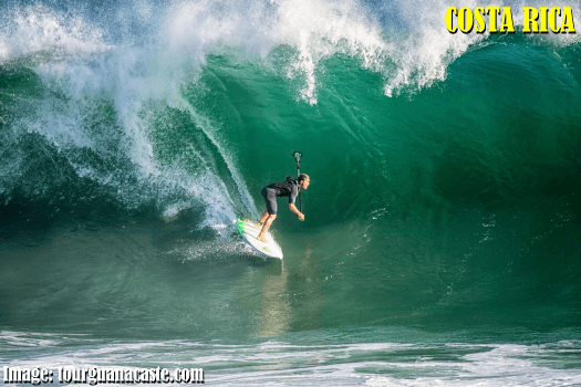 Discover Langosta Beach – Surf and relax